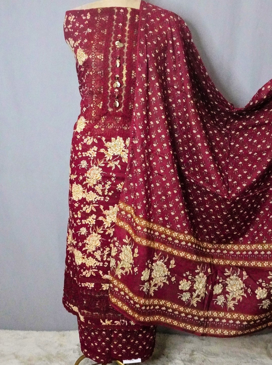 COTTON MAHROON LACE, FLOWER PRINT SUIT