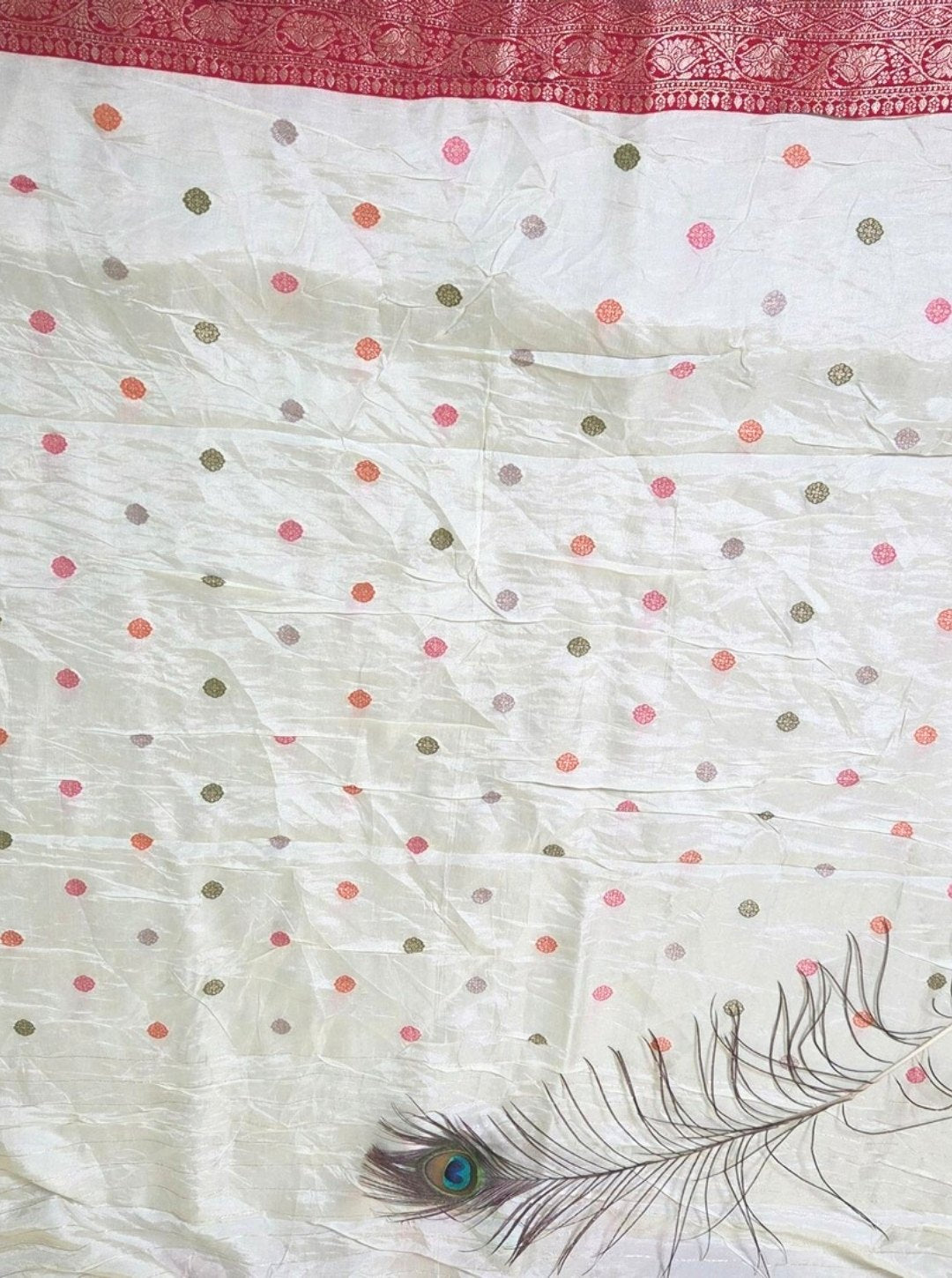 CRAPE SILK RANGKAT SAREE BEAUTIFUL VANILLA SHADE WITH RED BORDER (SM1066)