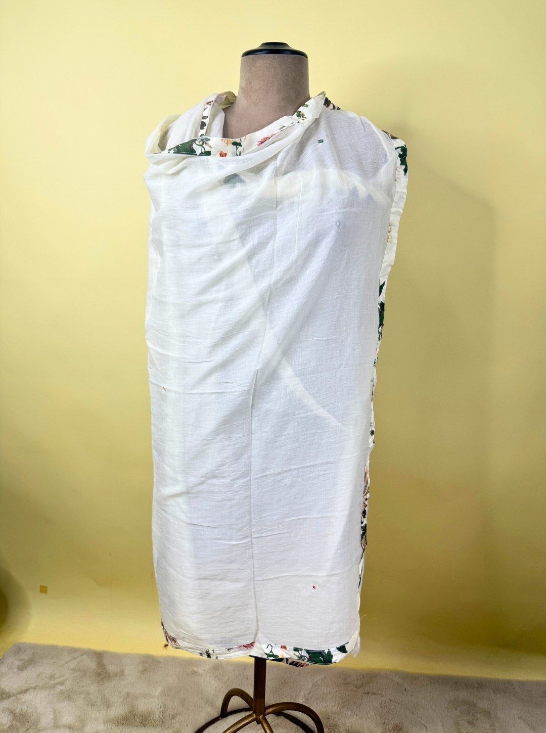 IVORY FLORAL A-LINE KURTA WITH JAPANESE NECK & HANDWORK DUPATTA (KUR1003)