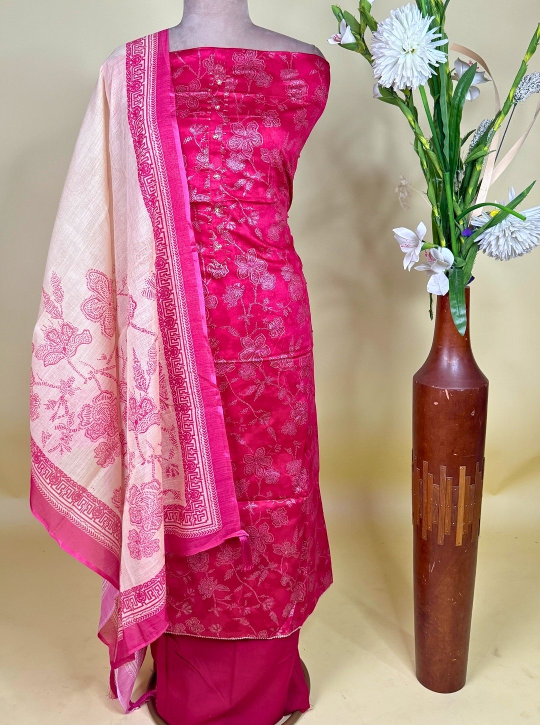 JAAM COTTON WITH GOLD PRINT WITH LINEN COTTON DUPATTA (SUIT1020)