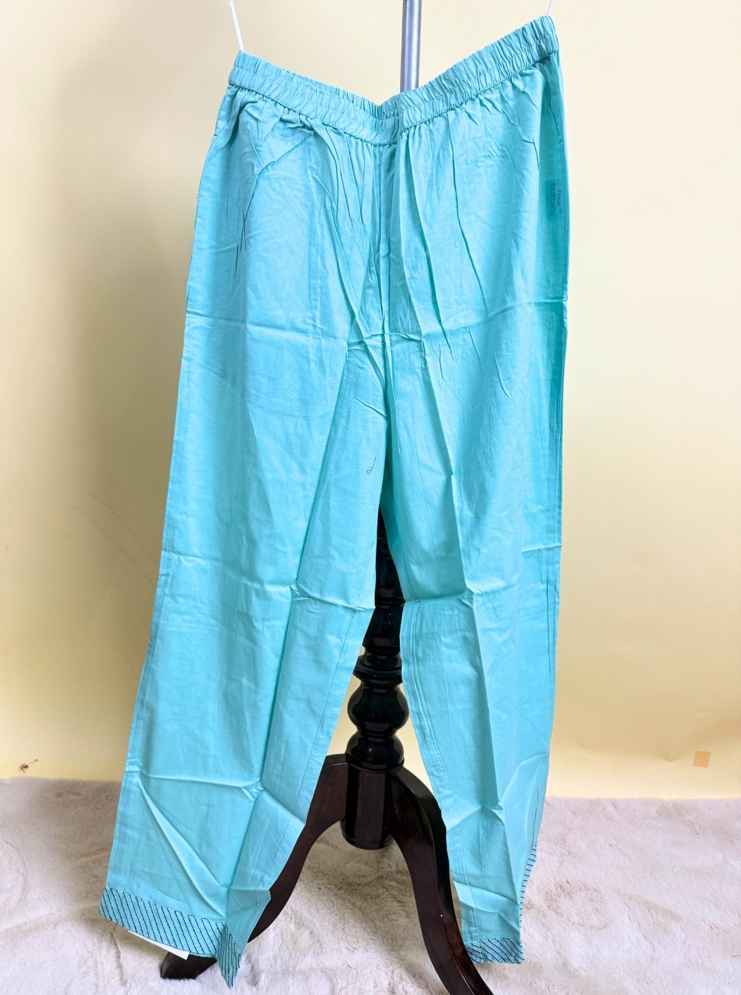 SEA GREEN MUL KURTI WITH CUTWORK DUPATTA (KUR1001)