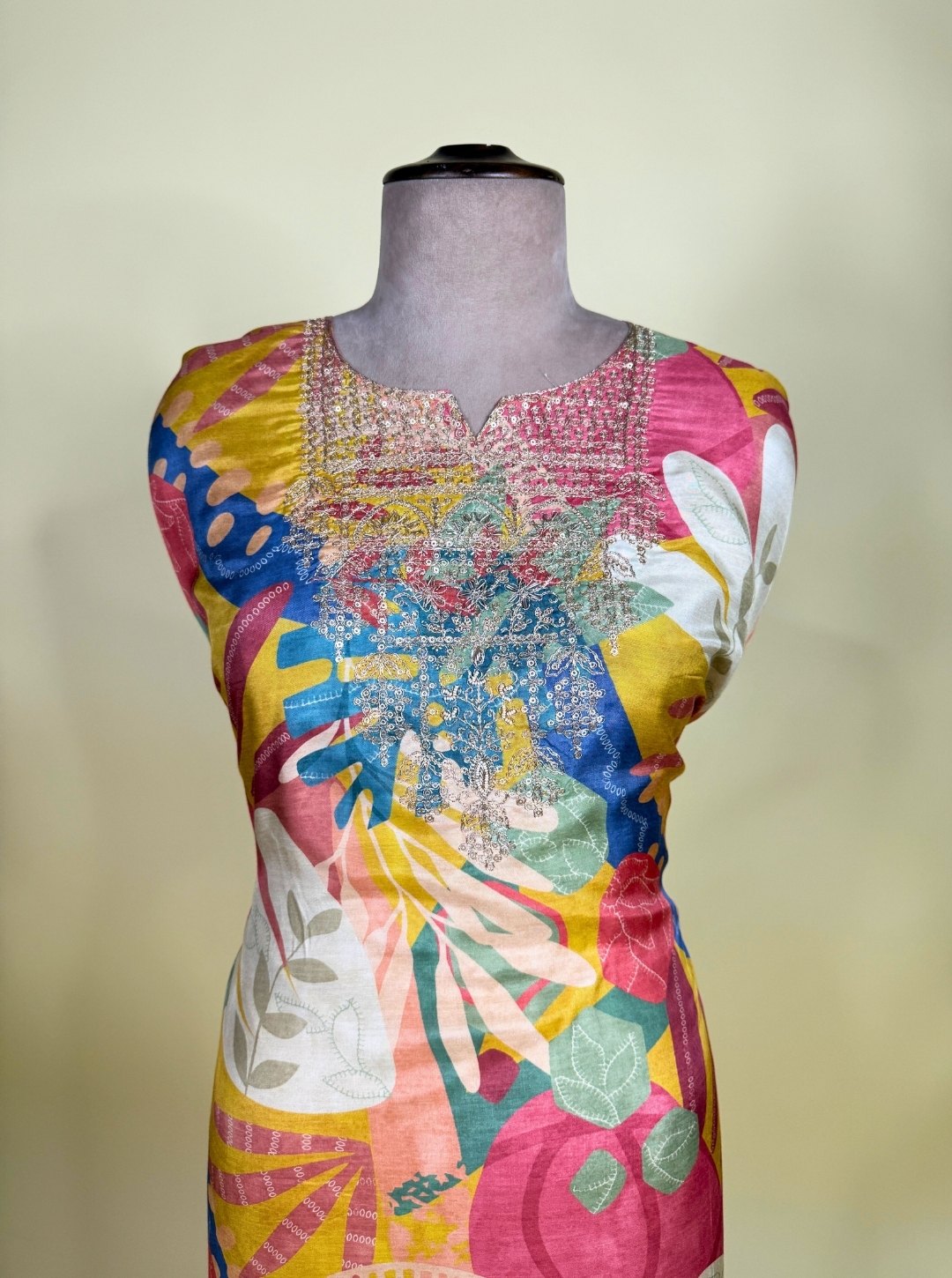 ORGANZA DIGITAL PRINT WITH HAND WORK SUIT (SUIT1009)