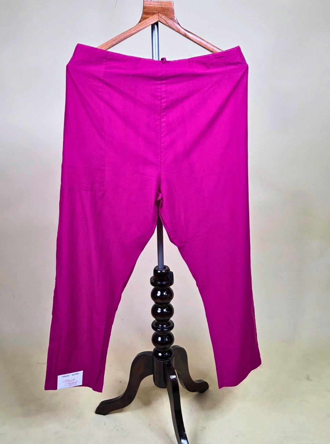 RANI COLOUR CAMBRIC COTTTON KURTI WITH RESHSAM WORK & COTTON PANT (KUR1023)