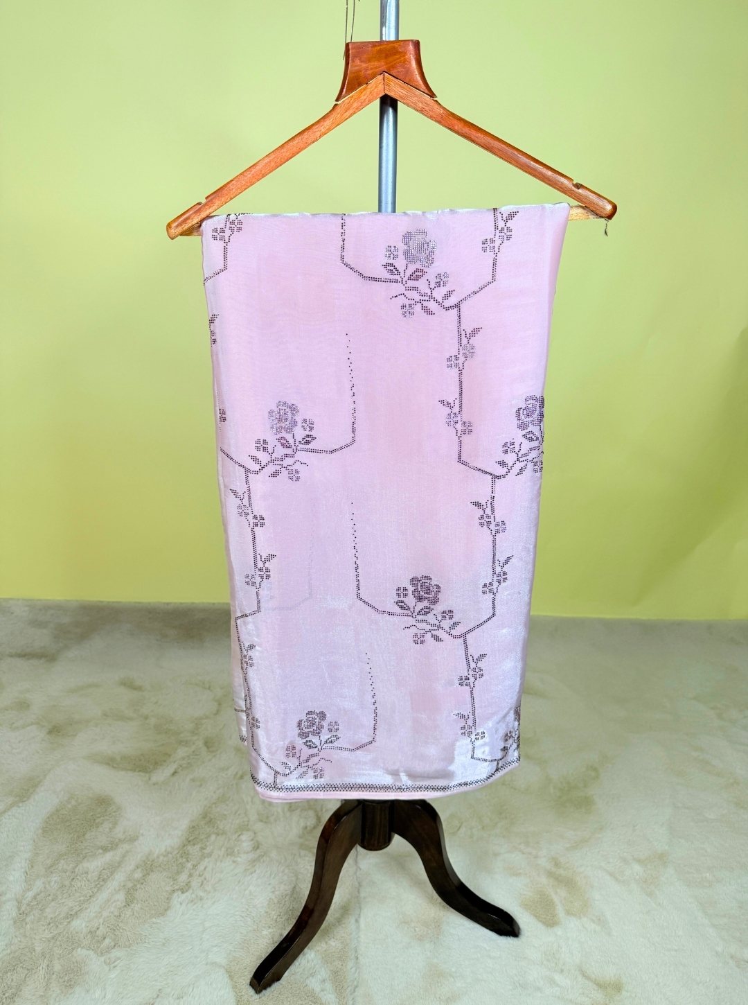 TISSUE ORGANZA SILK WITH SEROSKEY WORK LIGHT PINK SAREE (SM1048)