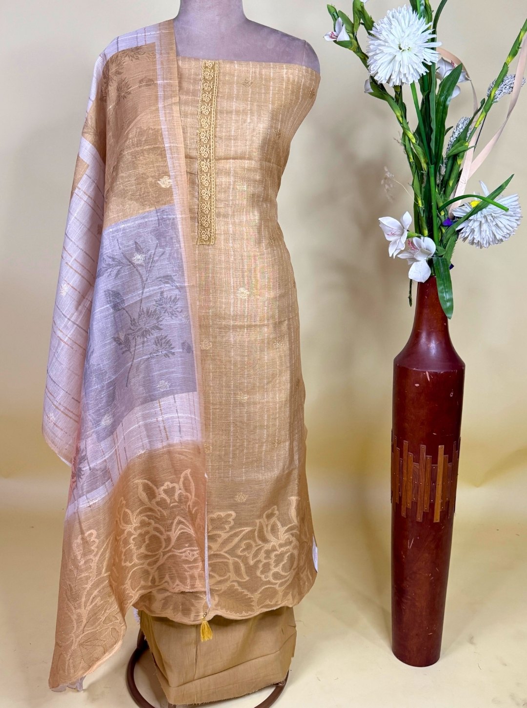 WEAVING TISSUE LINEN COTTON WITH DIGITAL PRINT DUPATTA (SUIT1018)