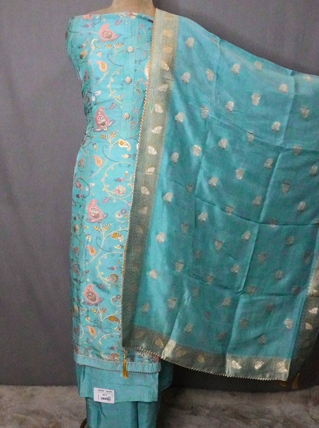 DOLA SUIT & WEAVING DOLA DUPATTA