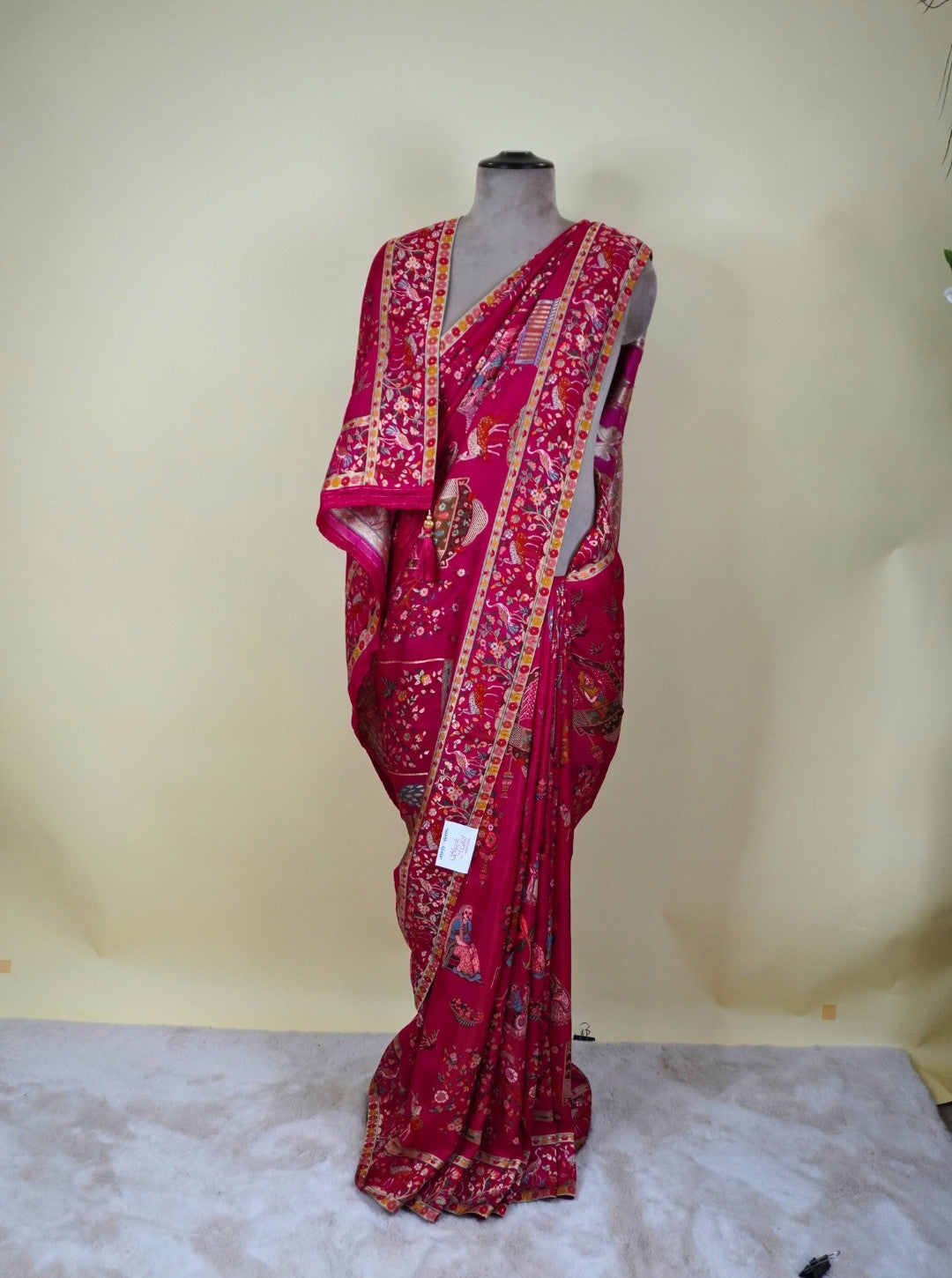 CRAPE DOLA FLIMIGO BORDER DOLI DESIGNS SAREE (SM1024)