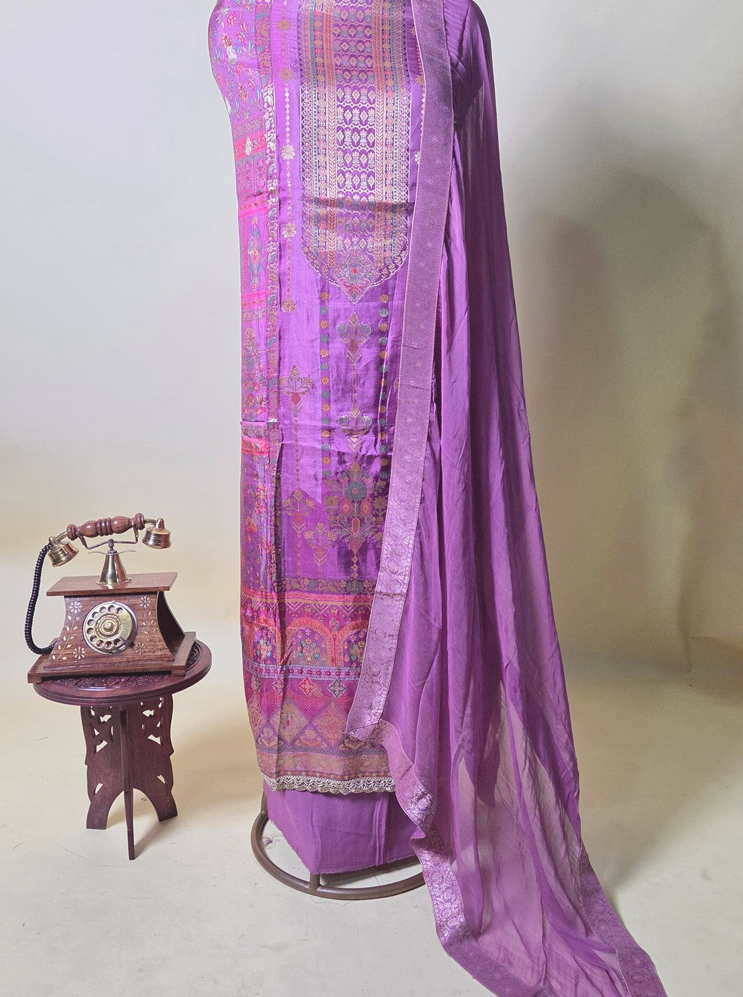 CRAPE DOLA SUIT WITH DIGITAL PRINT (SUIT1069)