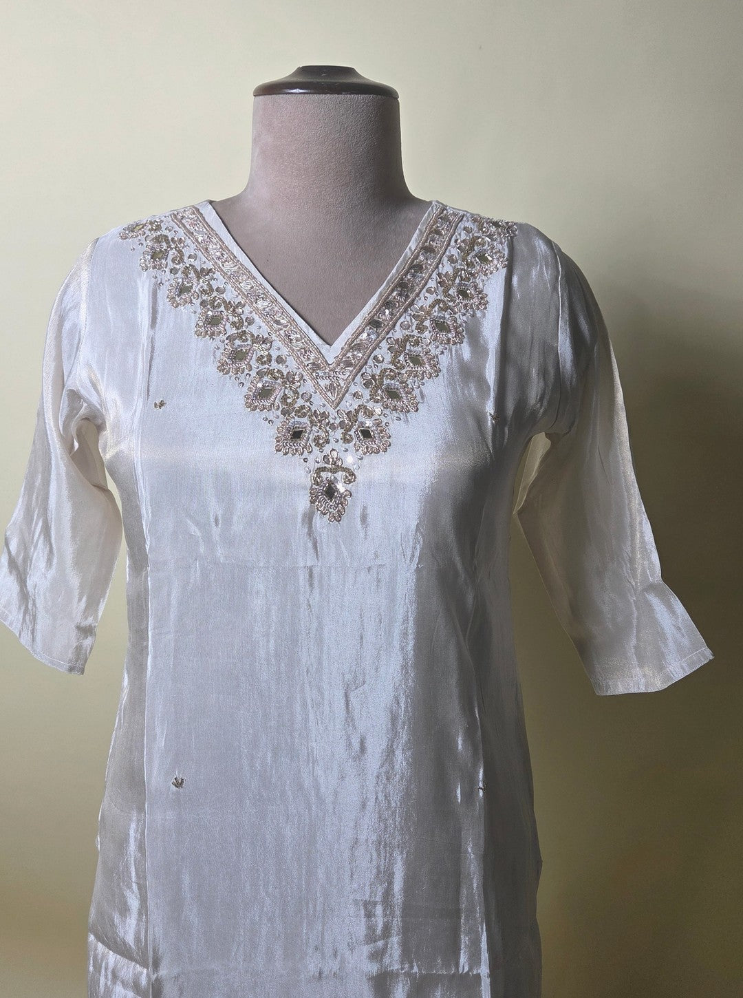 TISSUE ORGANZA SUIT WITH MULTISHADE DUPPATA (KUR1062)