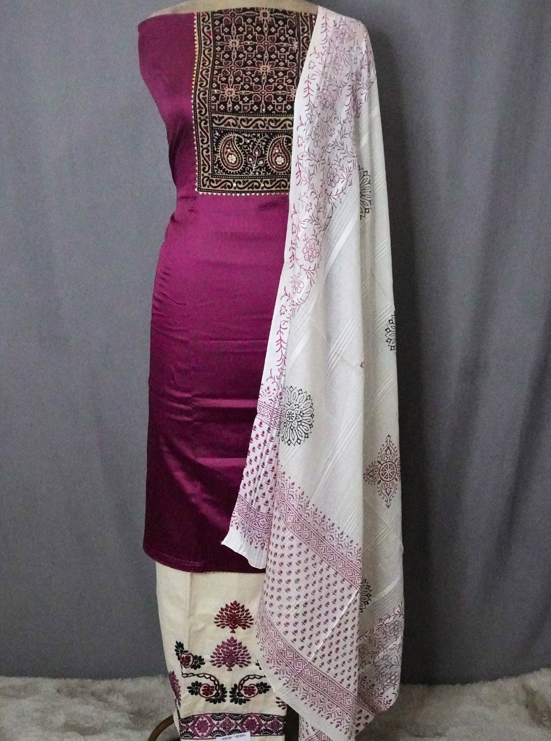 JAM COTTON SUIT