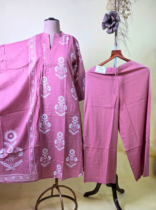 A LINE KURTA PANT SET WITH POCKET V NECK (KUR1071)