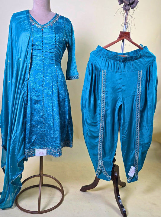 MUSLIN SHORT ANARKALI WITH BANDHNI PRINT  & DHOTI STYLE SALWAR (KUR1073)