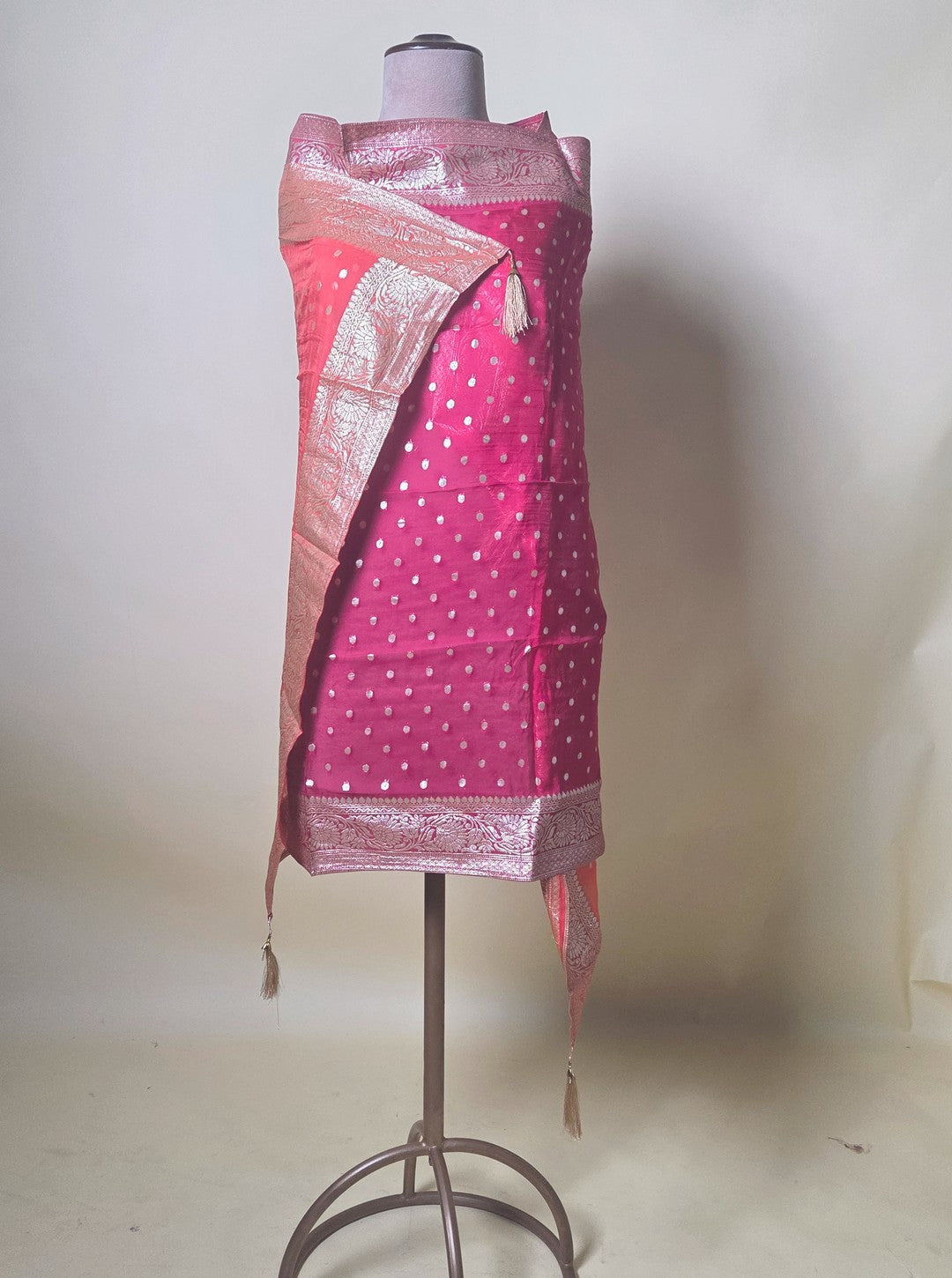 TISSUE ORGANZA SUIT WITH MULTISHADE DUPPATA (KUR1062)